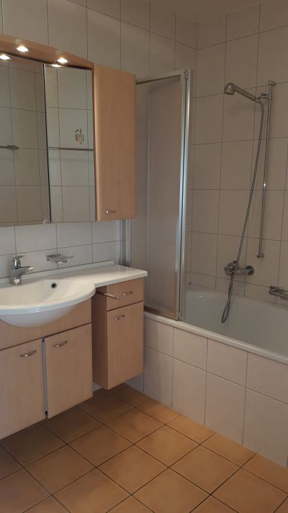 Galleries/S.de-bains-baignoire-suite-parentale-nm.jpg